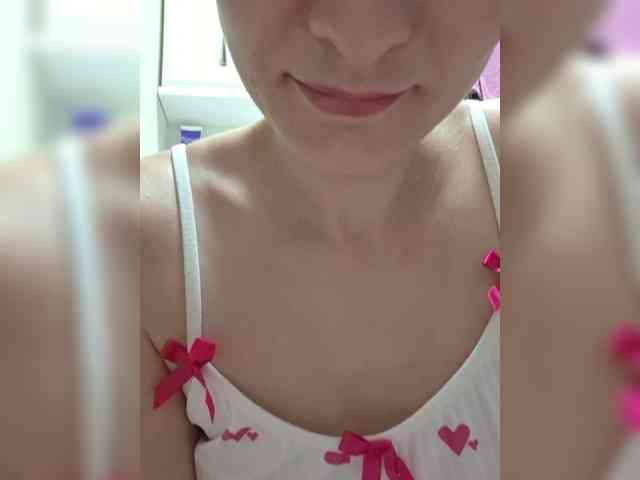 MaryWoooW webcam