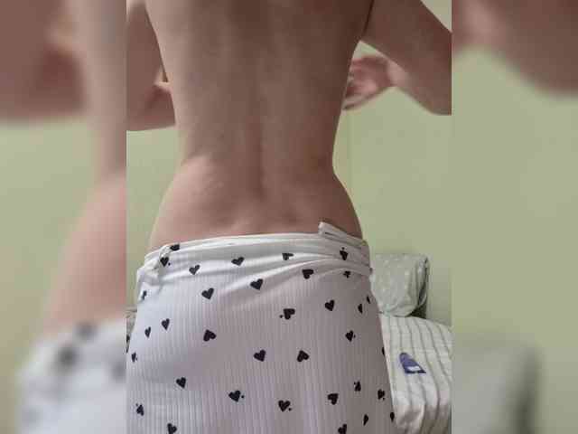 MaryWoooW webcam