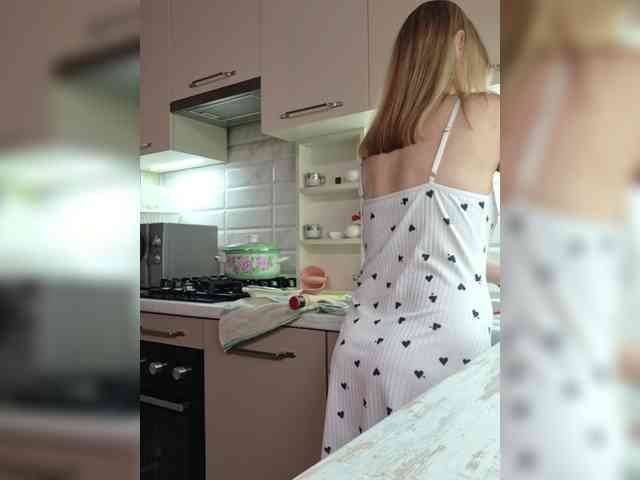 MaryWoooW webcam