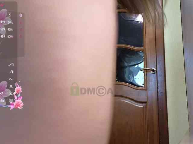 MaryWoooW webcam