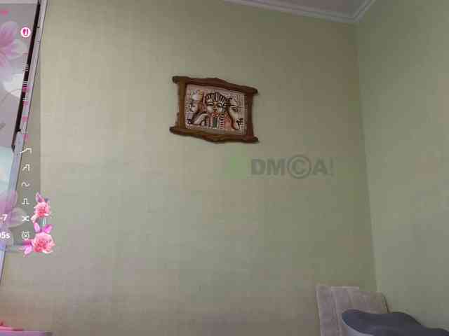 MaryWoooW webcam