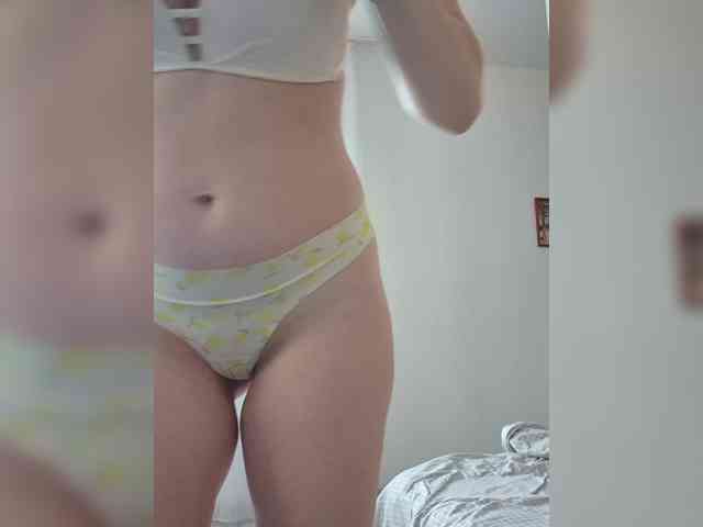MaryWoooW webcam