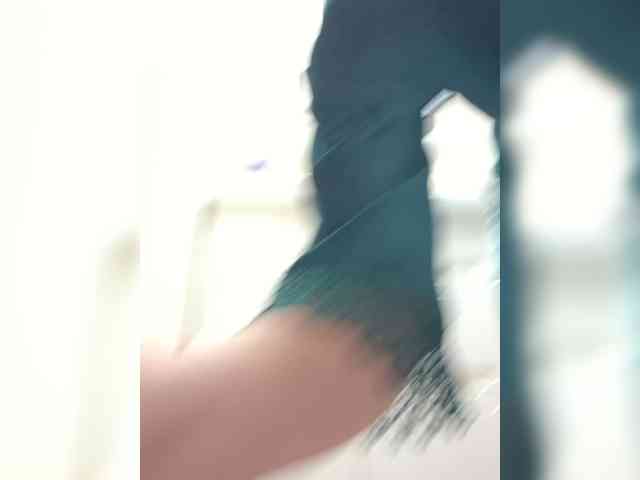 MaryWoooW webcam