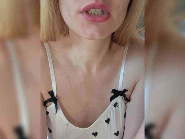 MaryWoooW webcam