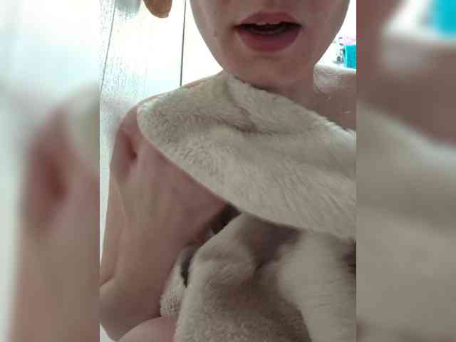 MaryWoooW webcam