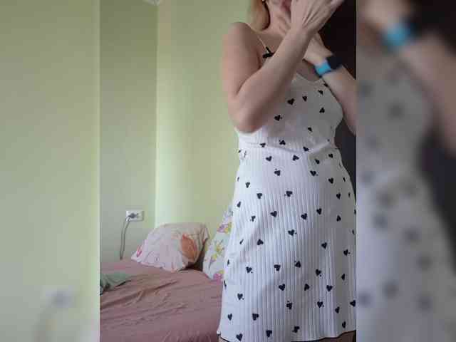 MaryWoooW webcam
