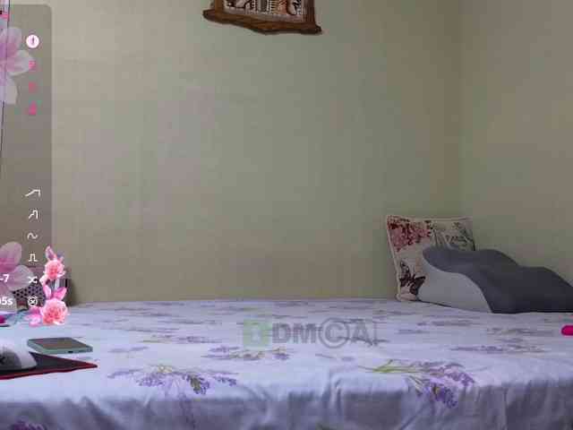 MaryWoooW webcam