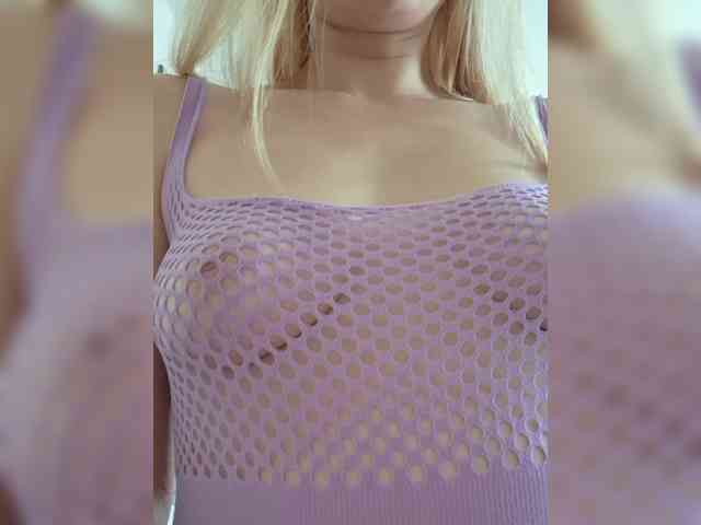 MaryWoooW webcam