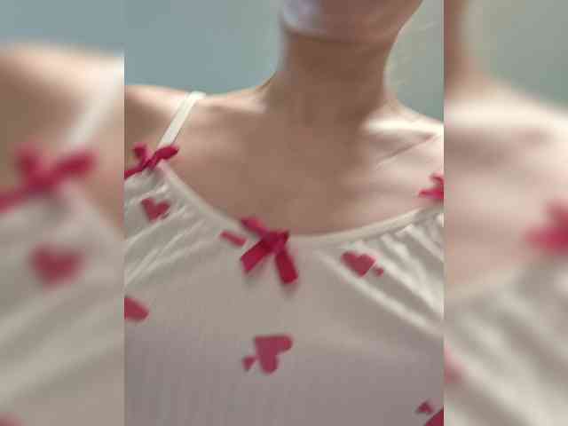 MaryWoooW webcam