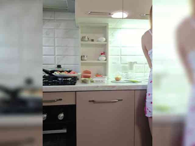 MaryWoooW webcam