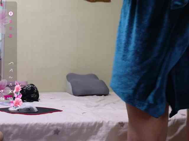 MaryWoooW webcam