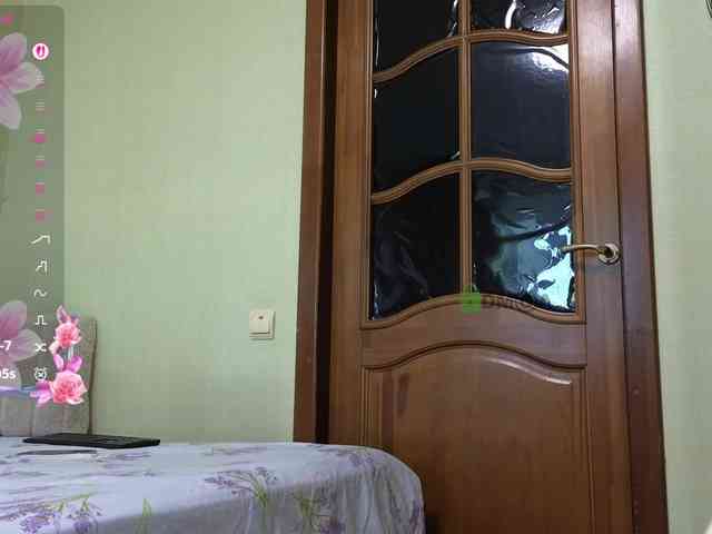 MaryWoooW webcam