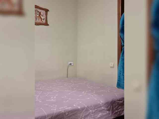 MaryWoooW webcam