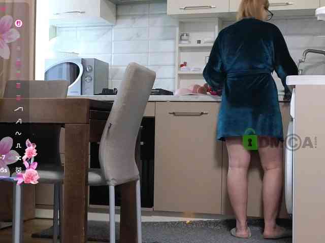 MaryWoooW webcam