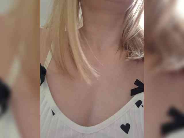 MaryWoooW webcam