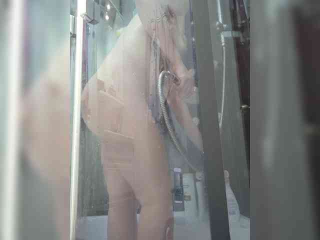 MaryWoooW webcam