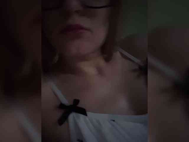 MaryWoooW webcam