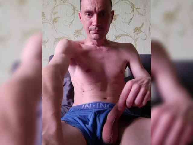 Alex19901990