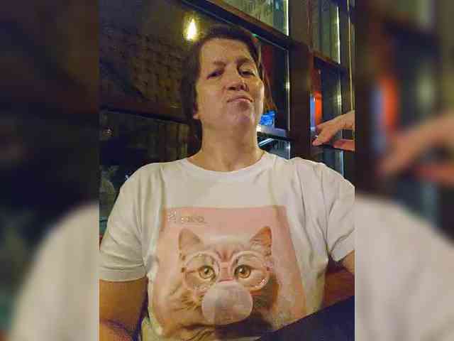 Nimfastar77's cam show statistics and live stream