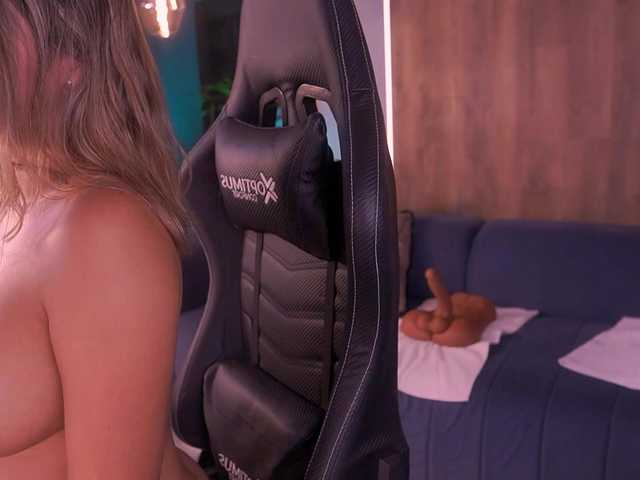 KylaMorrison live cam on BongaCams