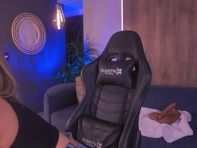 KylaMorrison live cam on BongaCams