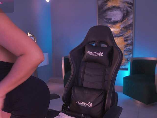 KylaMorrison live cam on BongaCams