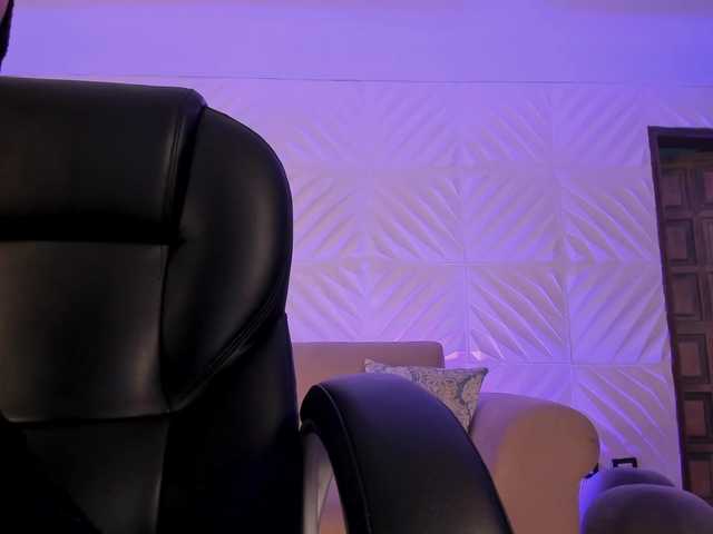 KylaMorrison live cam on BongaCams