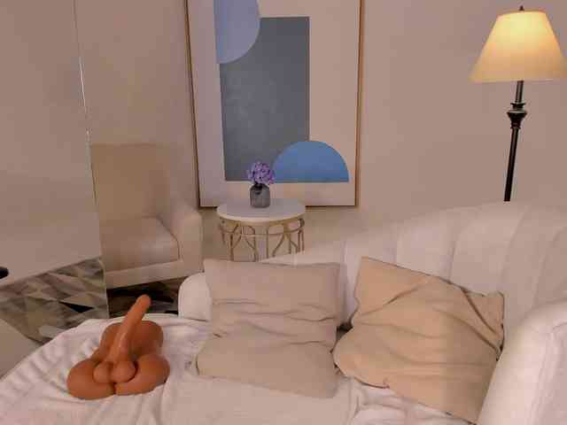 KylaMorrison webcam