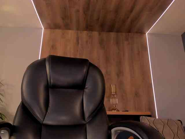 KylaMorrison webcam