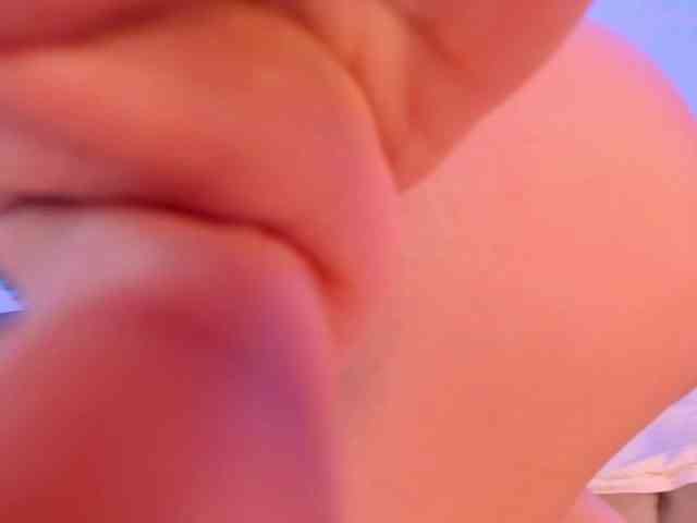 KylaMorrison webcam