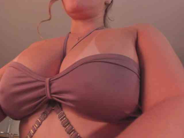 KylaMorrison webcam