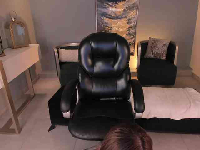 KylaMorrison webcam