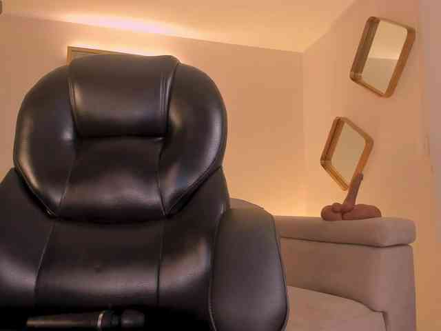 KylaMorrison webcam