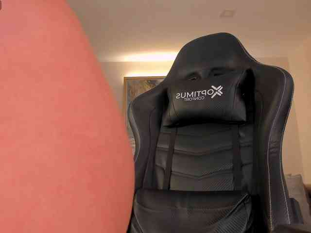 KylaMorrison webcam