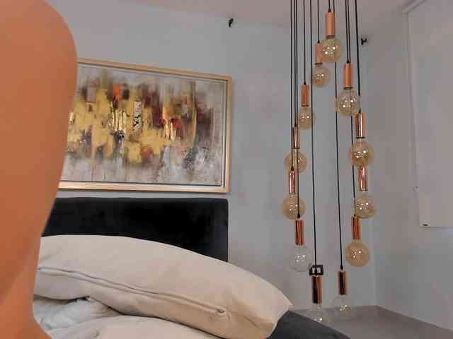 KylaMorrison webcam
