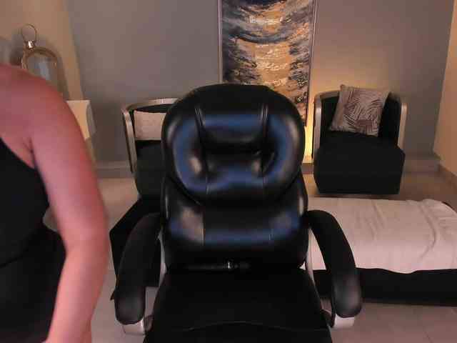 KylaMorrison webcam