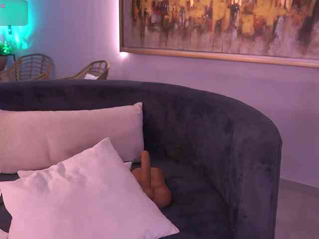 KylaMorrison webcam