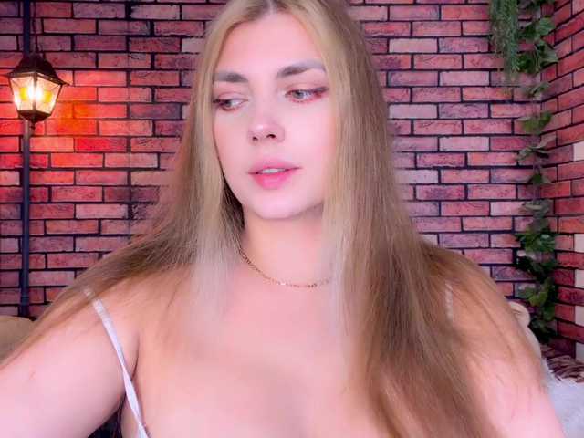 kisskissssss live webcam show