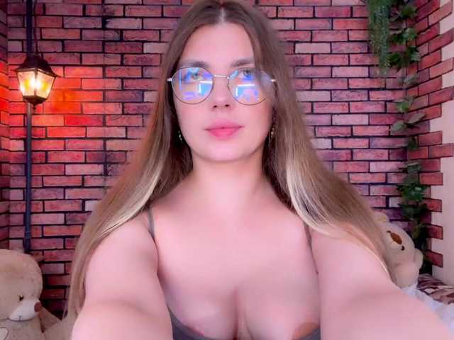 kisskissssss live cam on BongaCams
