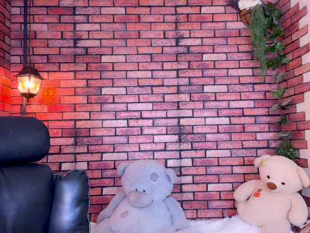 kisskissssss