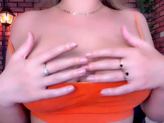 kisskissssss live webcam show
