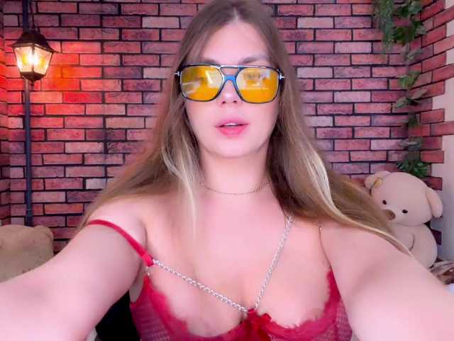 kisskissssss webcam