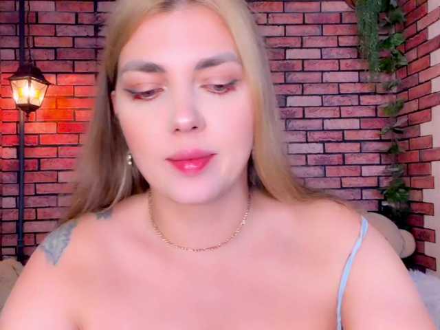 kisskissssss live webcam show