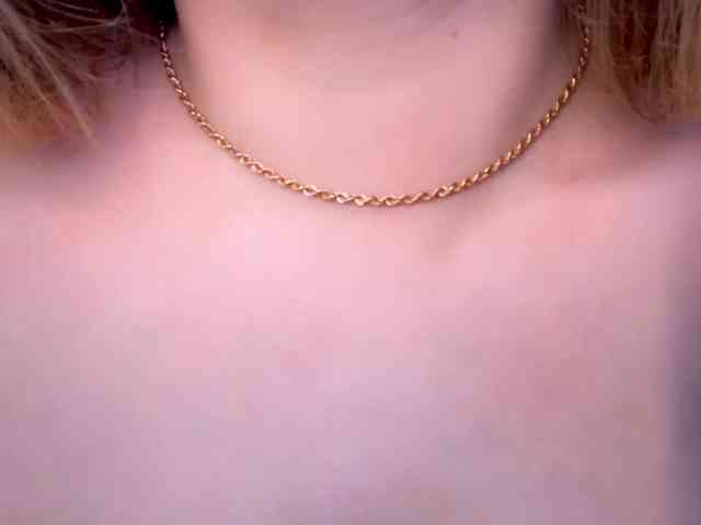 kisskissssss webcam