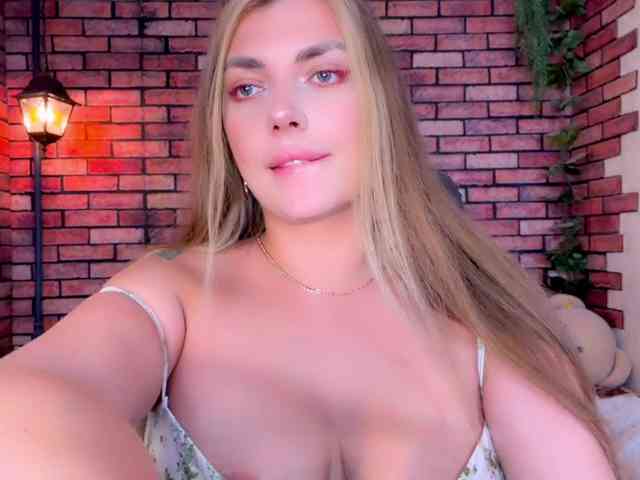 kisskissssss webcam