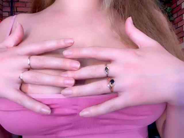 kisskissssss webcam