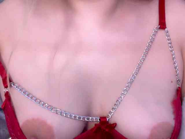 kisskissssss webcam