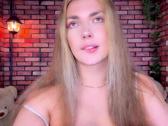 kisskissssss Live Webcam on BongaCams