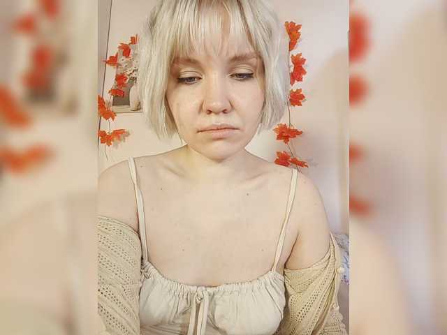 Tikoffka live cam on BongaCams