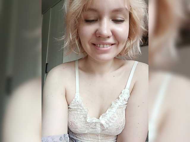 Tikoffka live cam on BongaCams